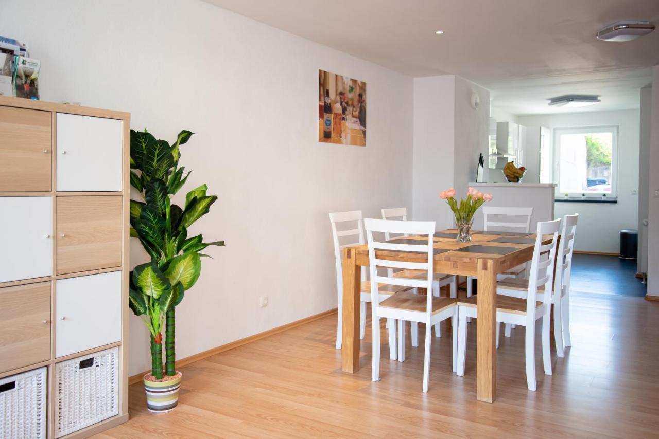 By Hausgruenerbaum Apartment